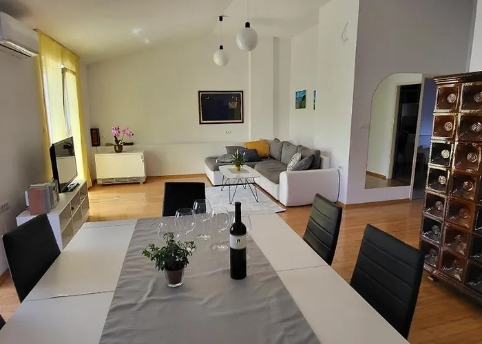 Petra Pekica Apartment *